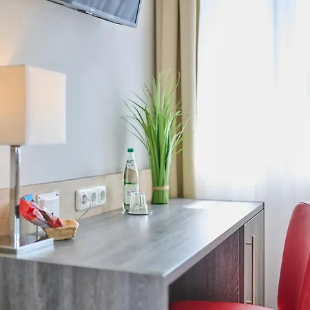 Sunny Hotel Regenstauf